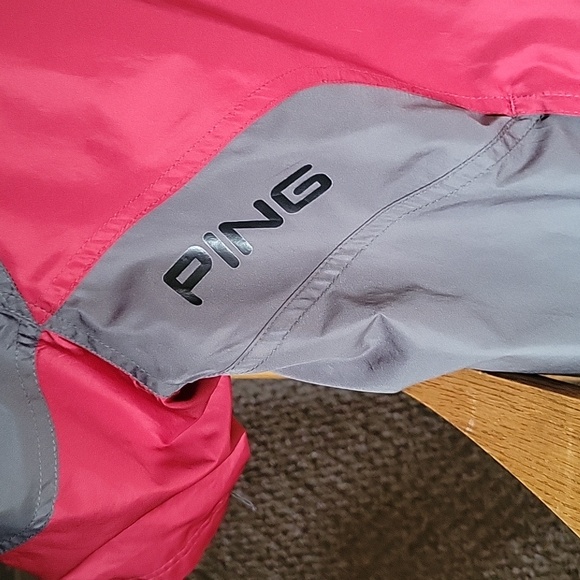 Ping short sleeve red/gray windshirt size L - Picture 4 of 14
